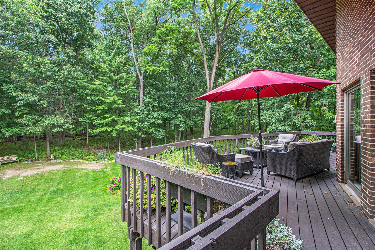 5595 Mountain Road Brighton, MI 48116 - Photo 42 of 61
