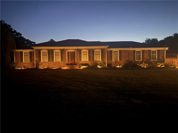 $675,000 | 121 Nautical Way, Anderson, SC 29625