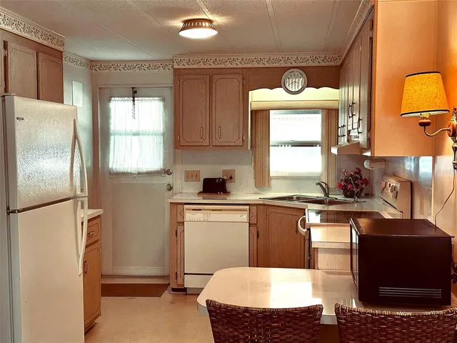 $129,000 | 1100 South Belcher Road, Unit 508, Largo, FL 33771