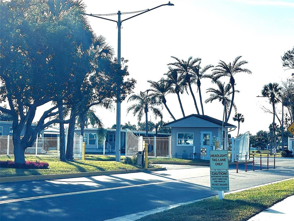 1100 South Belcher Road, Unit 508 Largo, FL 33771 - Photo 32 of 37 a house view with a sitting space