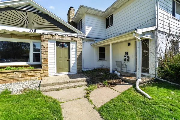 $389,000 | 176 Oakhurst Avenue, Kalamazoo, MI 49001