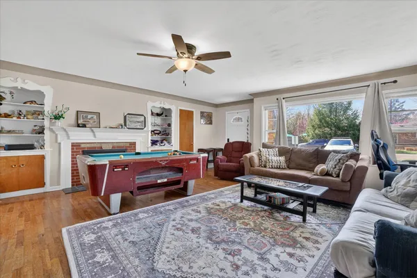 $389,000 | 176 Oakhurst Avenue, Kalamazoo, MI 49001