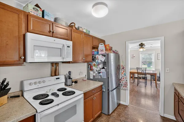 $389,000 | 176 Oakhurst Avenue, Kalamazoo, MI 49001