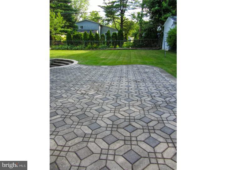 211 Red Barn Road Willow Grove, PA 19090 - Photo 13 of 18 Gallery Image 13