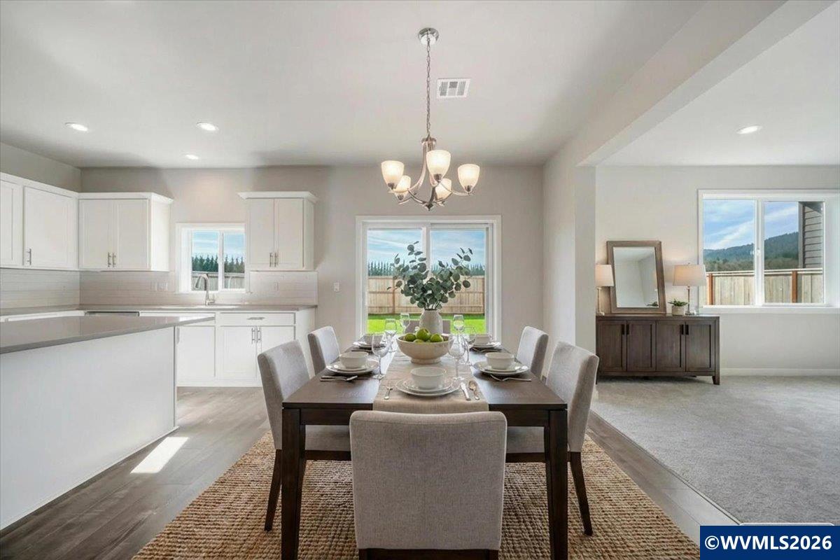 237 Northwest Newcastle Street Dallas, OR 97338 - Photo 11 of 30