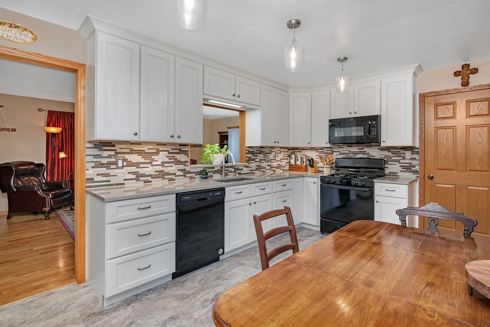 1320 Butler Street Morris, IL 60450 - Photo 7 of 31 Gallery Image 7