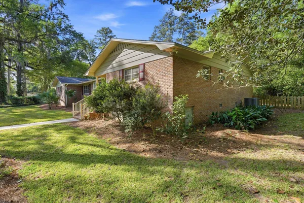 $599,900 | 2406 Troland Road, Tallahassee, FL 32308