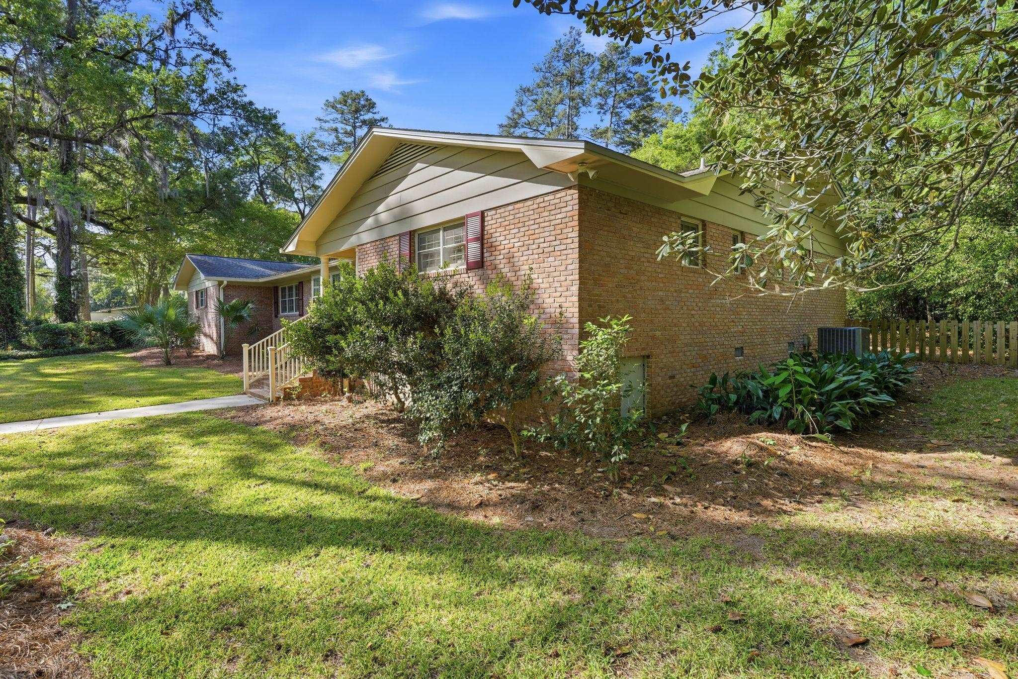 2406 Troland Road Tallahassee, FL 32308 - Photo 14 of 43