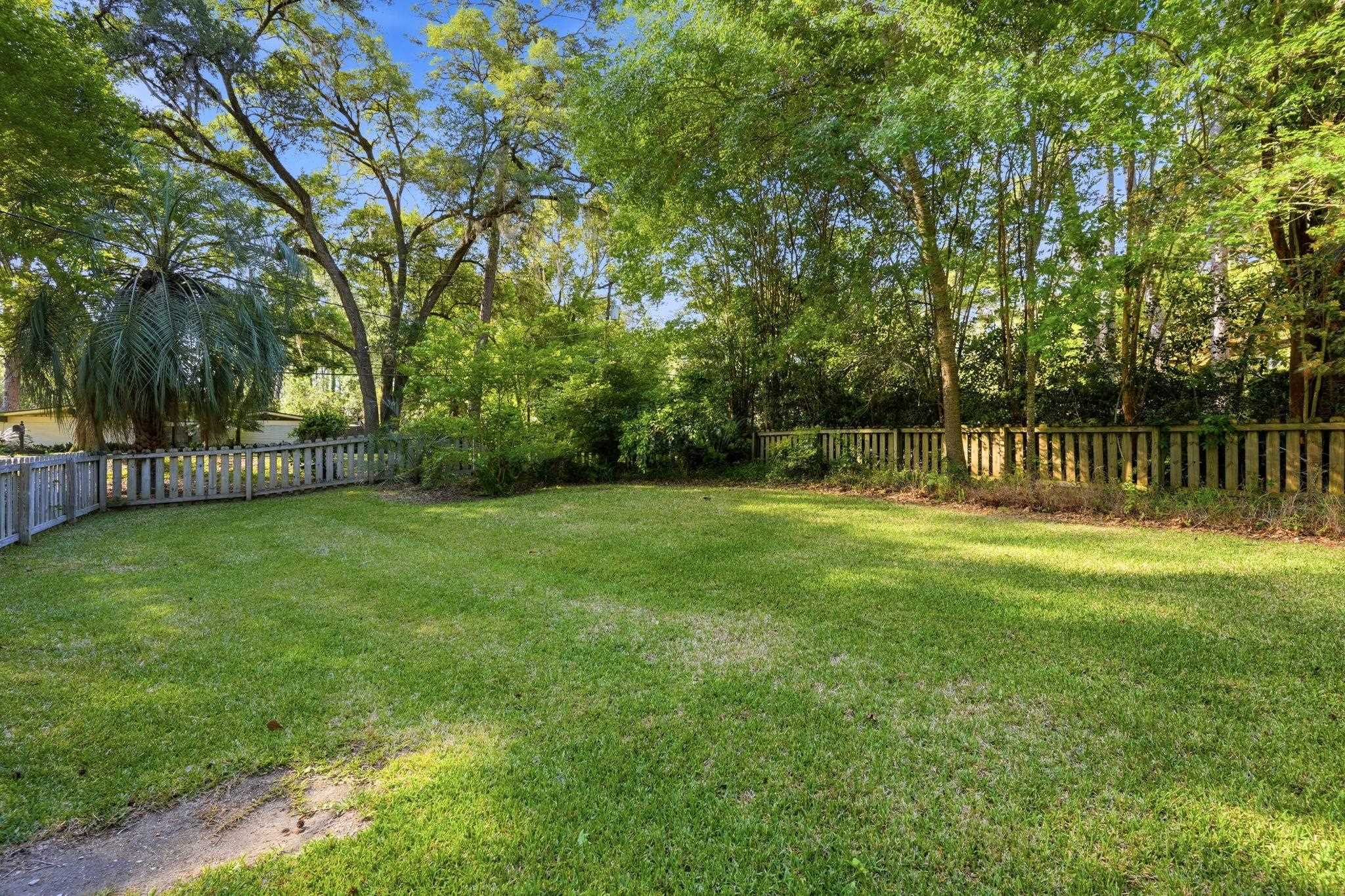 2406 Troland Road Tallahassee, FL 32308 - Photo 9 of 43