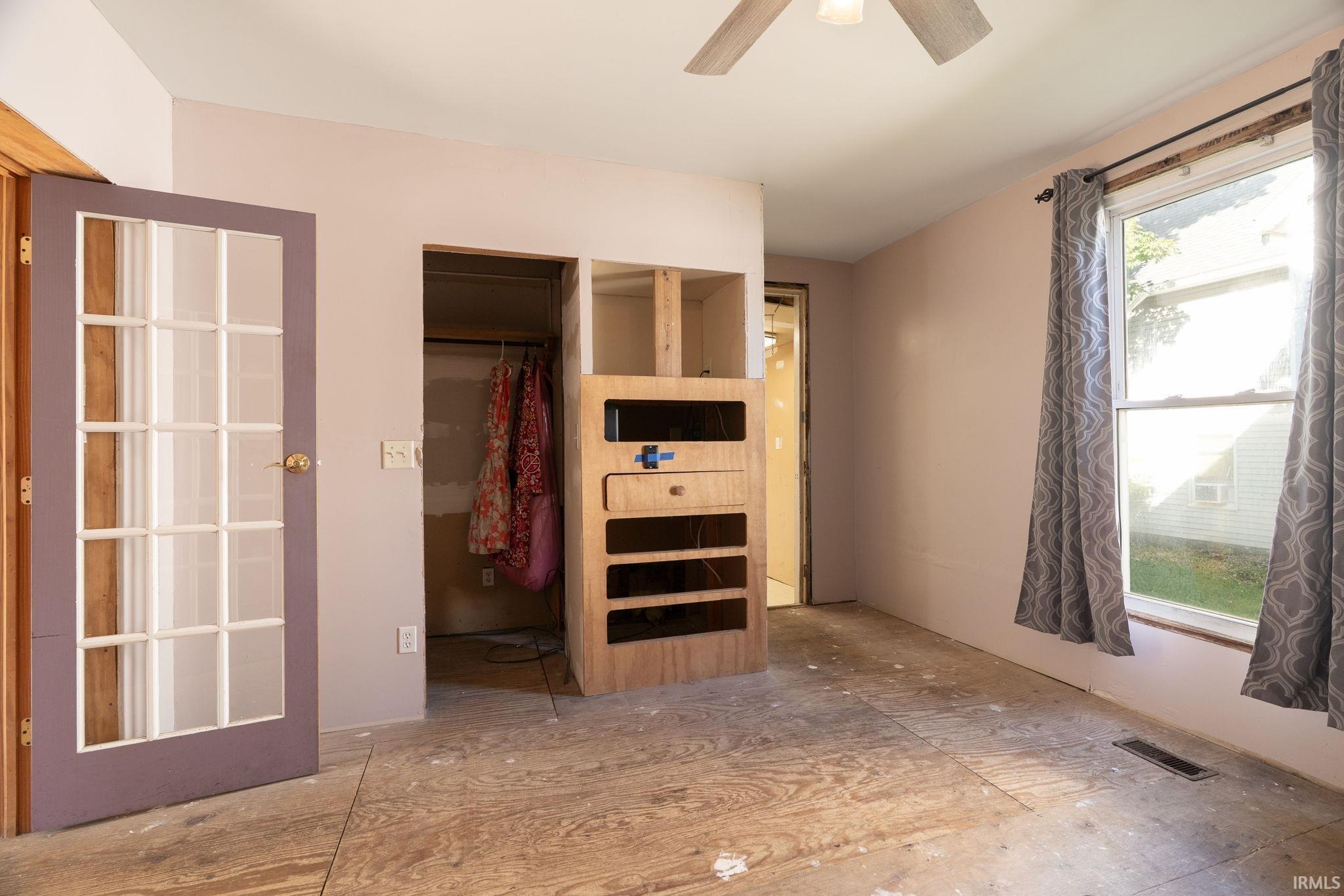 29 Center Street Williamsport, IN 47993 - Photo 13 of 26