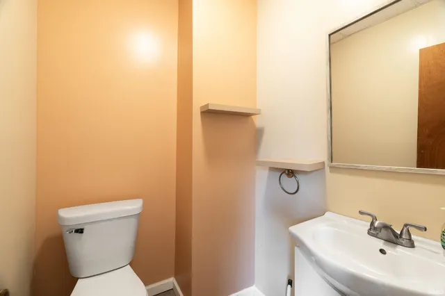 $79,900 | 29 Center Street, Williamsport, IN 47993