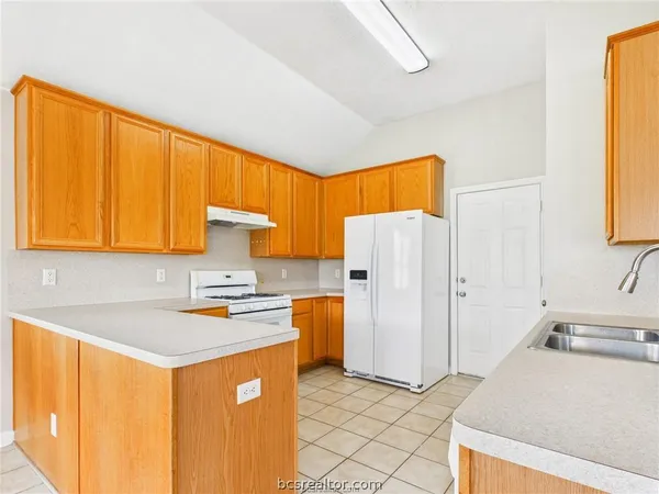 $1,850 | 2701 Darwood Court, Bryan, TX 77807