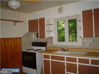 806 Center Road Womelsdorf, PA 19567 - Photo 3 of 12 Gallery Image 3