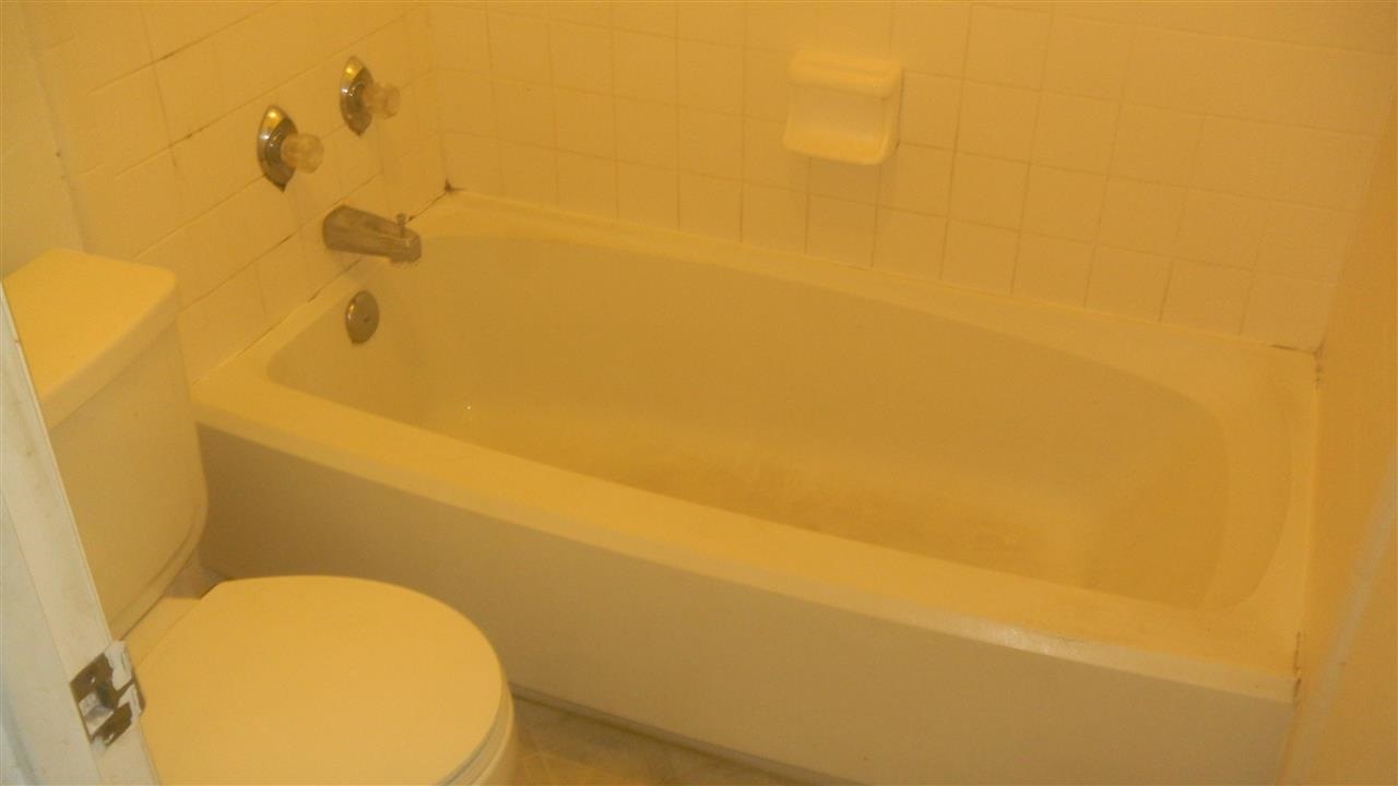 1073 Sutor Road, Unit 2 Tallahassee, FL 32311 - Photo 3 of 8 Gallery Image 3