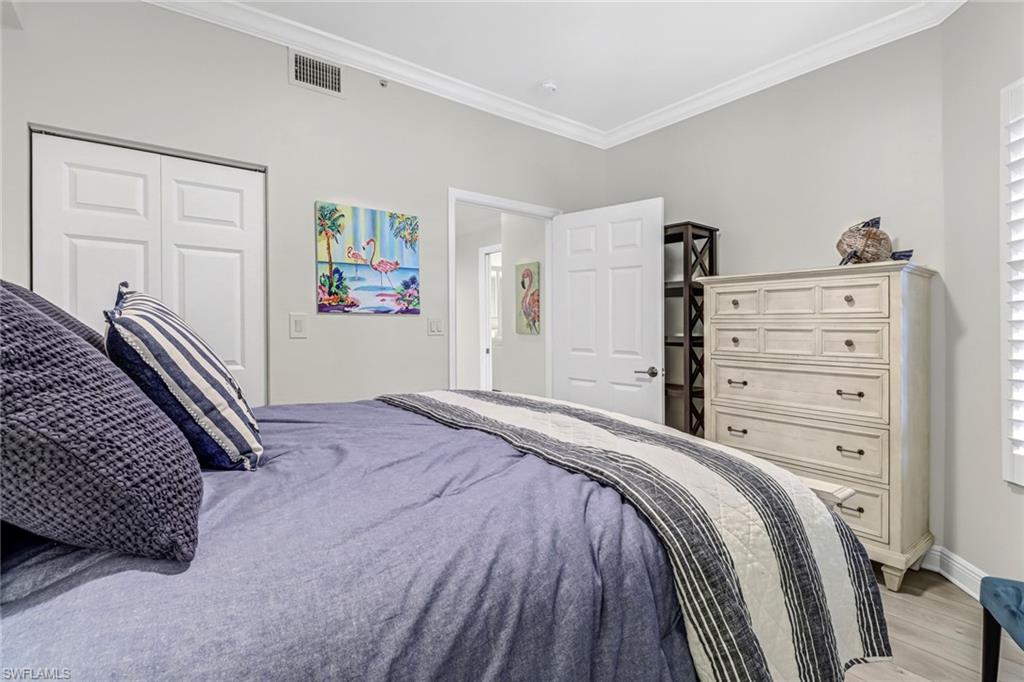 450 Bayfront Place, Unit 4405 Naples, FL 34102 - Photo 16 of 30