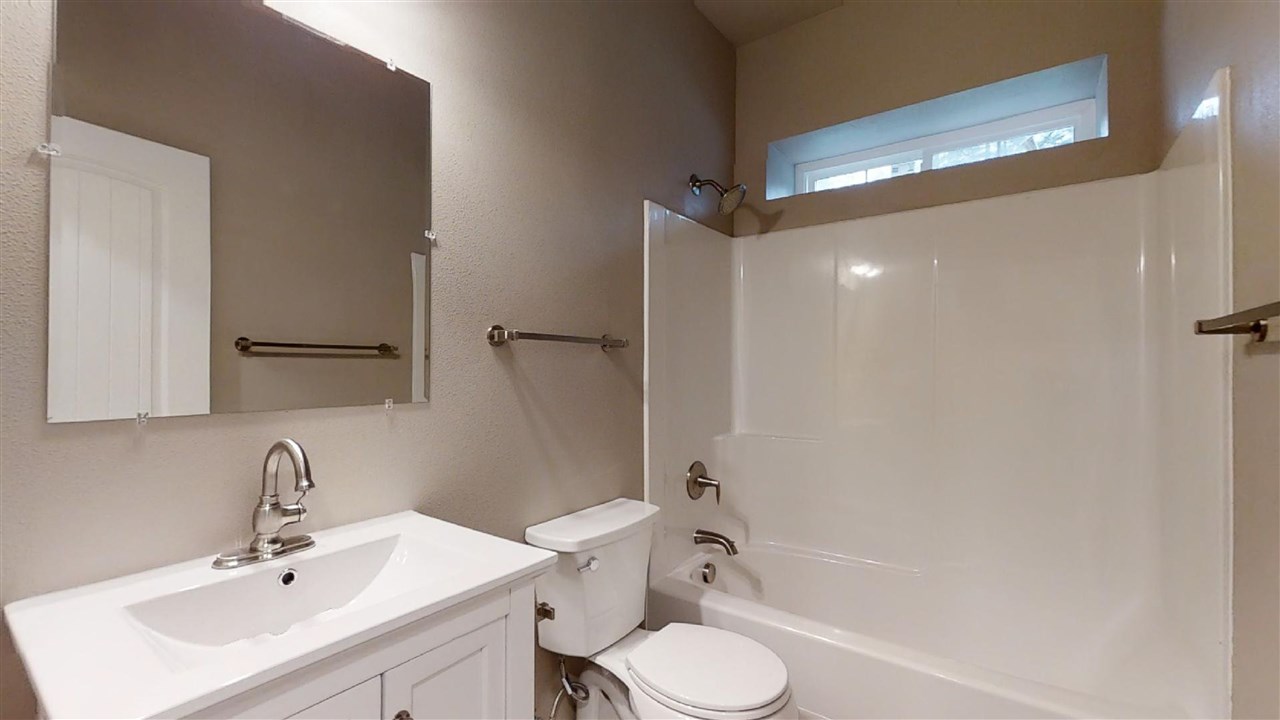 19308 East Elliot Road Mead, WA 99021 - Photo 17 of 20