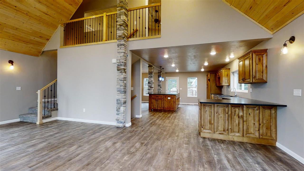 19308 East Elliot Road Mead, WA 99021 - Photo 4 of 20