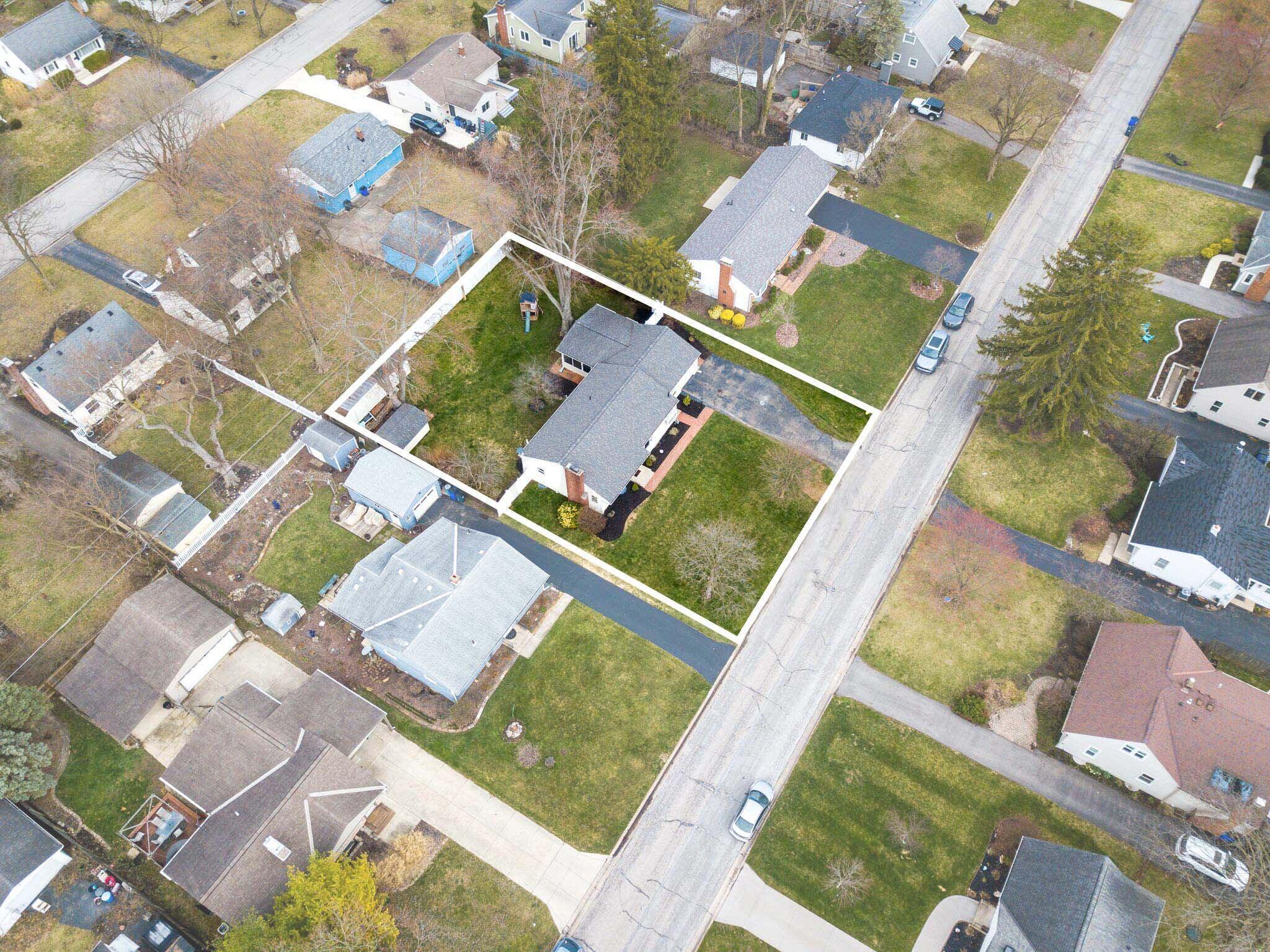2212 Cranford Road Columbus, OH 43221 - Photo 26 of 27 29-web-or-mls-54.1 Edit 1