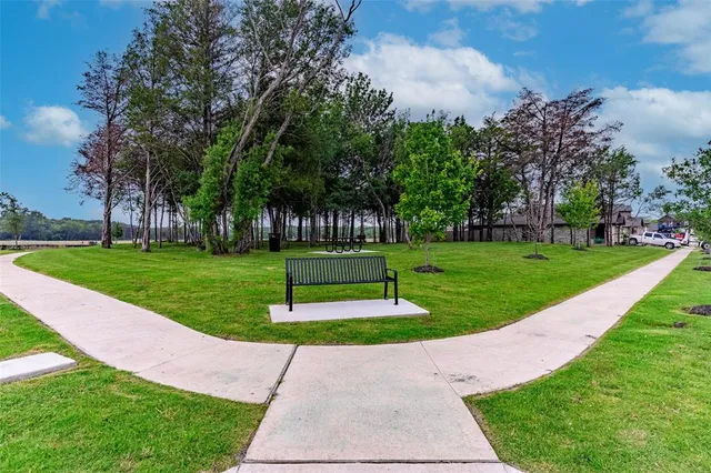 $1,999 | 232 Woodlands Boulevard, Terrell, TX 75160