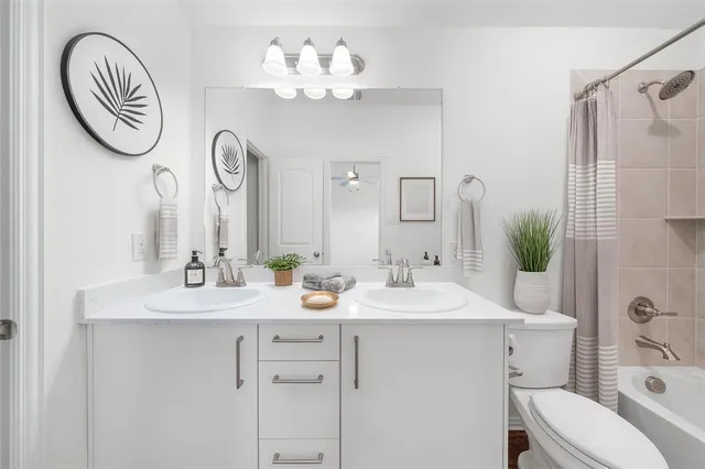 $1,999 | 232 Woodlands Boulevard, Terrell, TX 75160