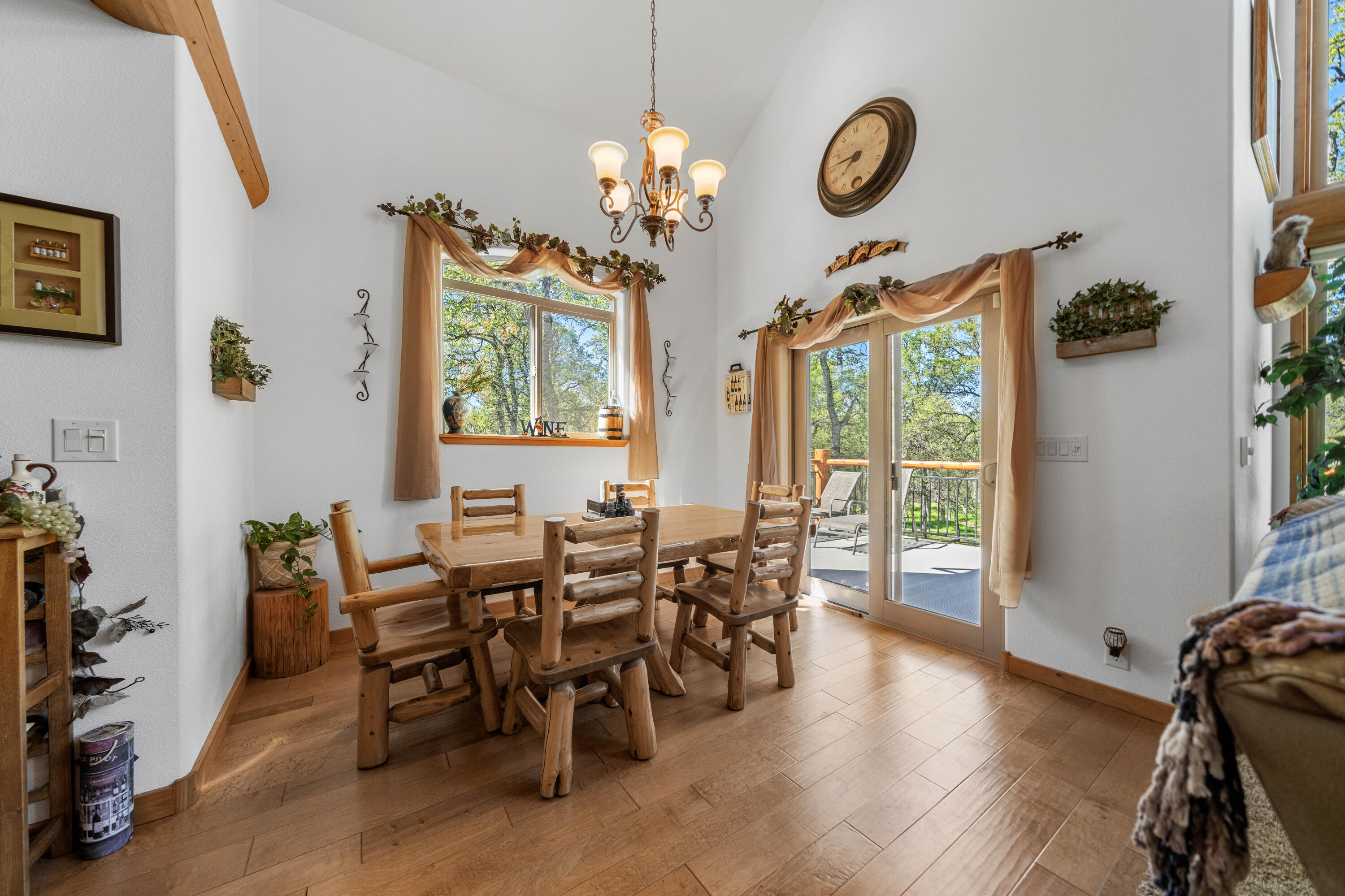 15920 El Camino Robles Road Redding, CA 96001 - Photo 21 of 48 IMG-137