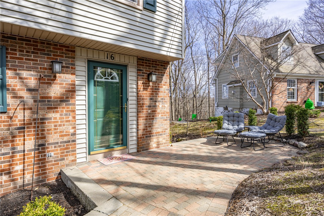 16 Alleyns Rise Perinton, NY 14450 - Photo 3 of 39