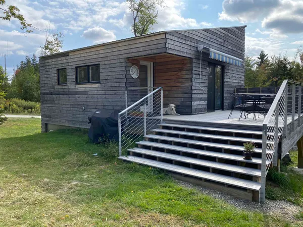 $975,000 | 1069 Bert White Road, Huntington, VT 05462