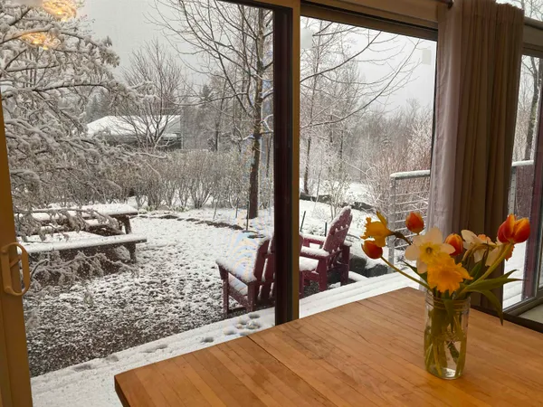$975,000 | 1069 Bert White Road, Huntington, VT 05462