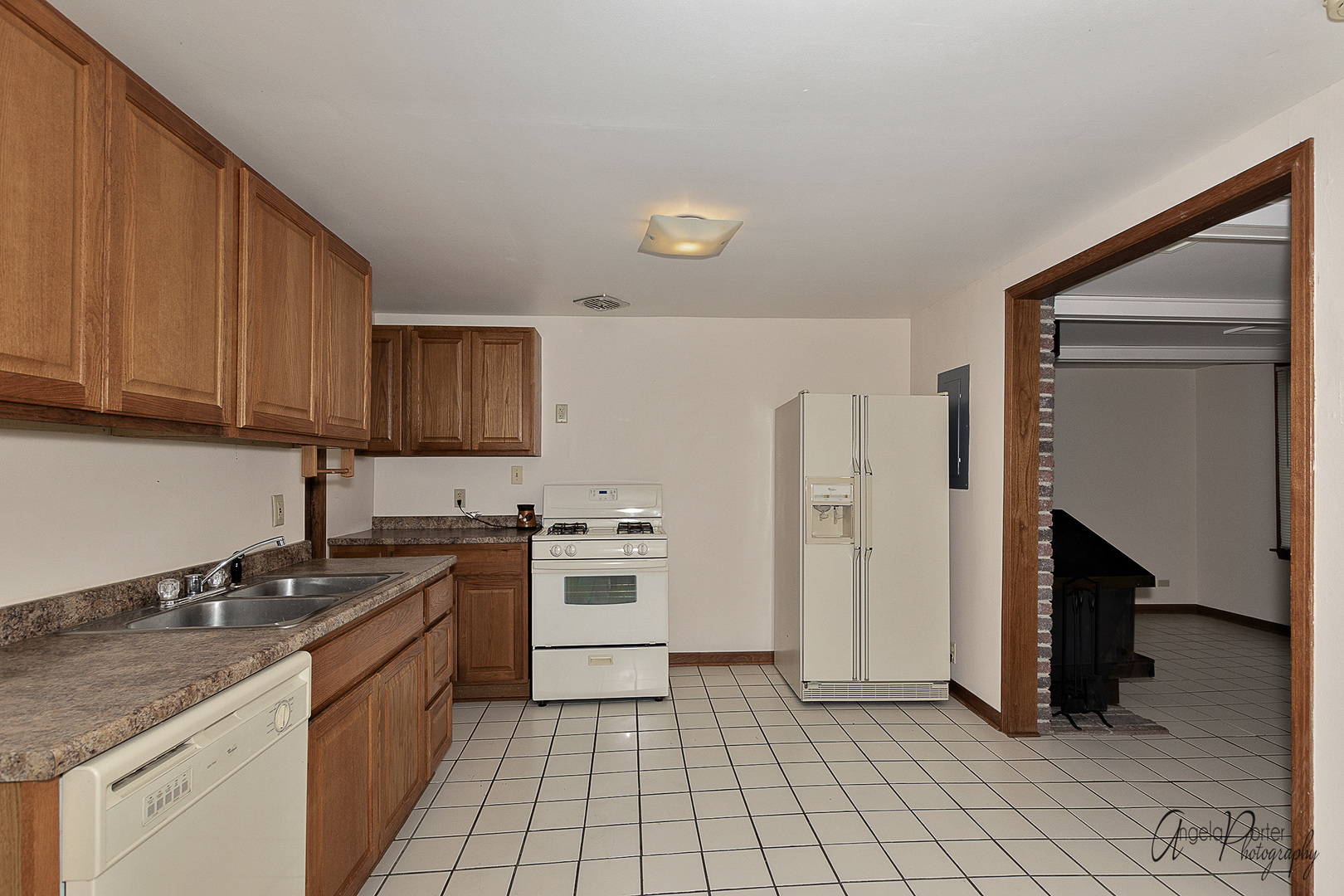 1103 Main Street Spring Grove, IL 60081 - Photo 17 of 21 Gallery Image 17