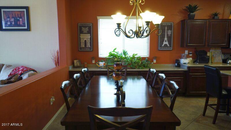 45401 Miramar Road Maricopa, AZ 85139 - Photo 11 of 44 45401WMiramarRdDiningRoomtableside