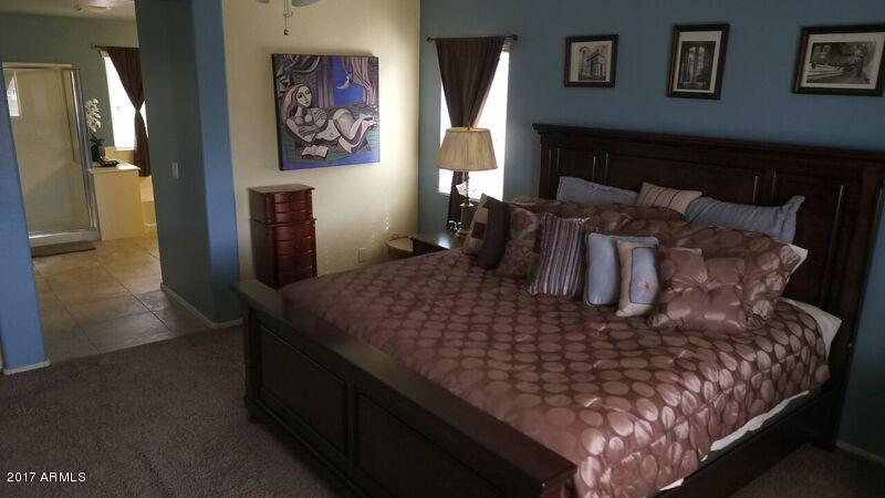 45401 Miramar Road Maricopa, AZ 85139 - Photo 20 of 44 45401WMiramarRdMasterbedroombath