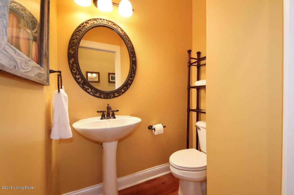 3310 Overlook Ridge Road Prospect, KY 40059 - Photo 33 of 61 POWDER ROOM