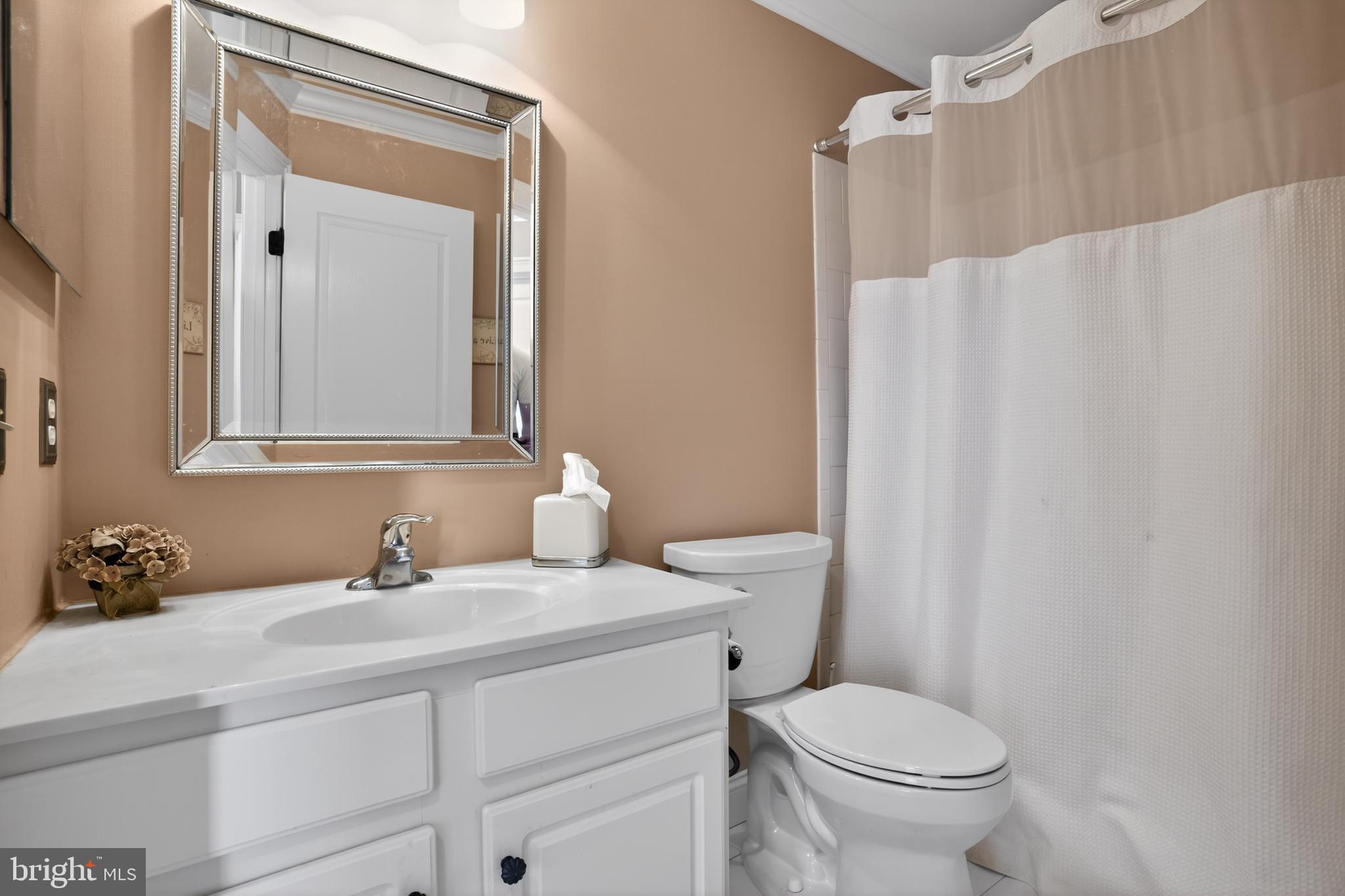 4 Addison Court Doylestown, PA 18901 - Photo 24 of 30 Hall Bathroom