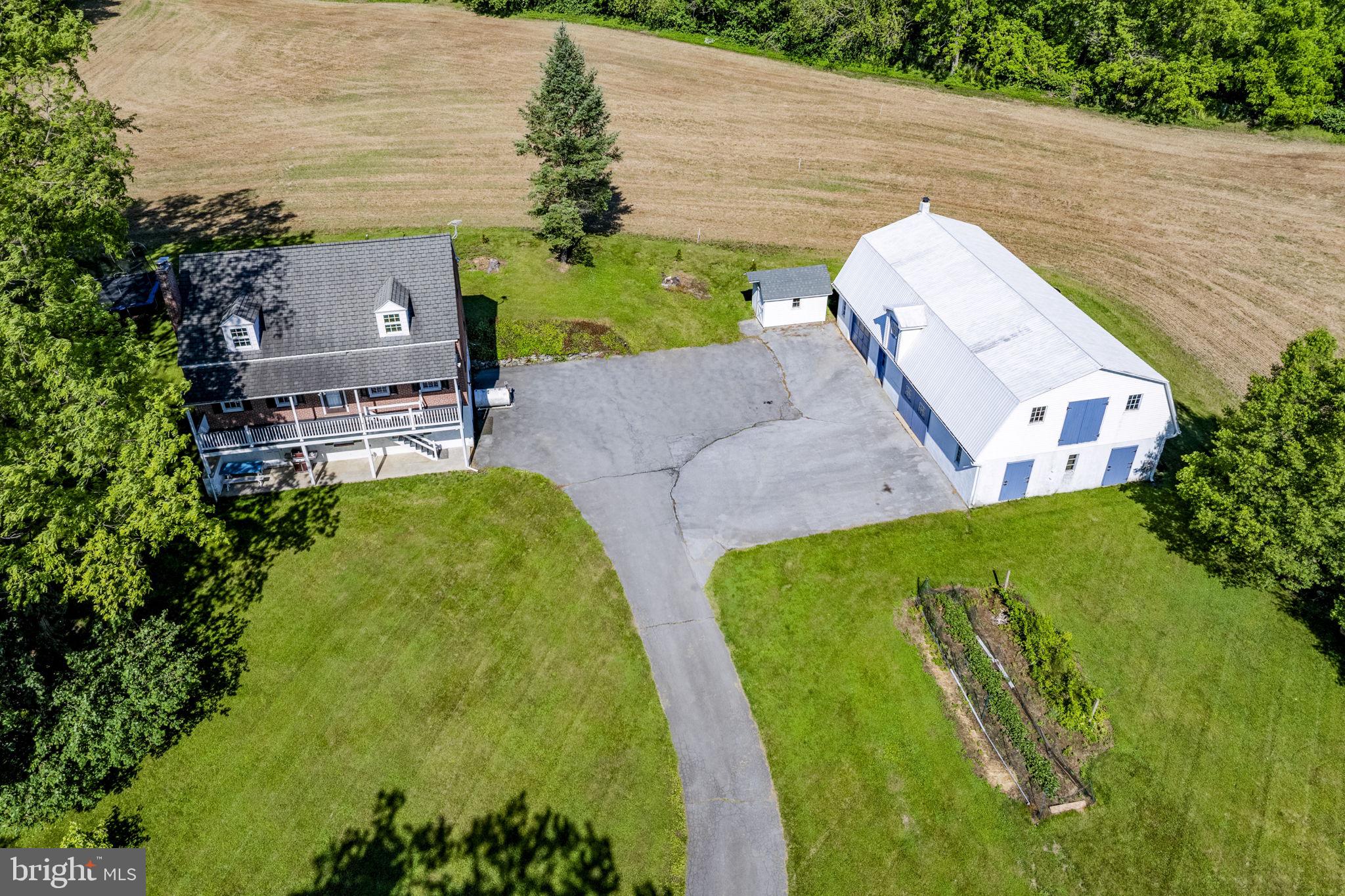 131 Pinetown Road Leola, PA 17540 - Photo 3 of 66