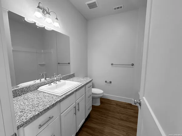 $252,000 | 256 Sapphire Drive, Unit 502, New Braunfels, TX 78130