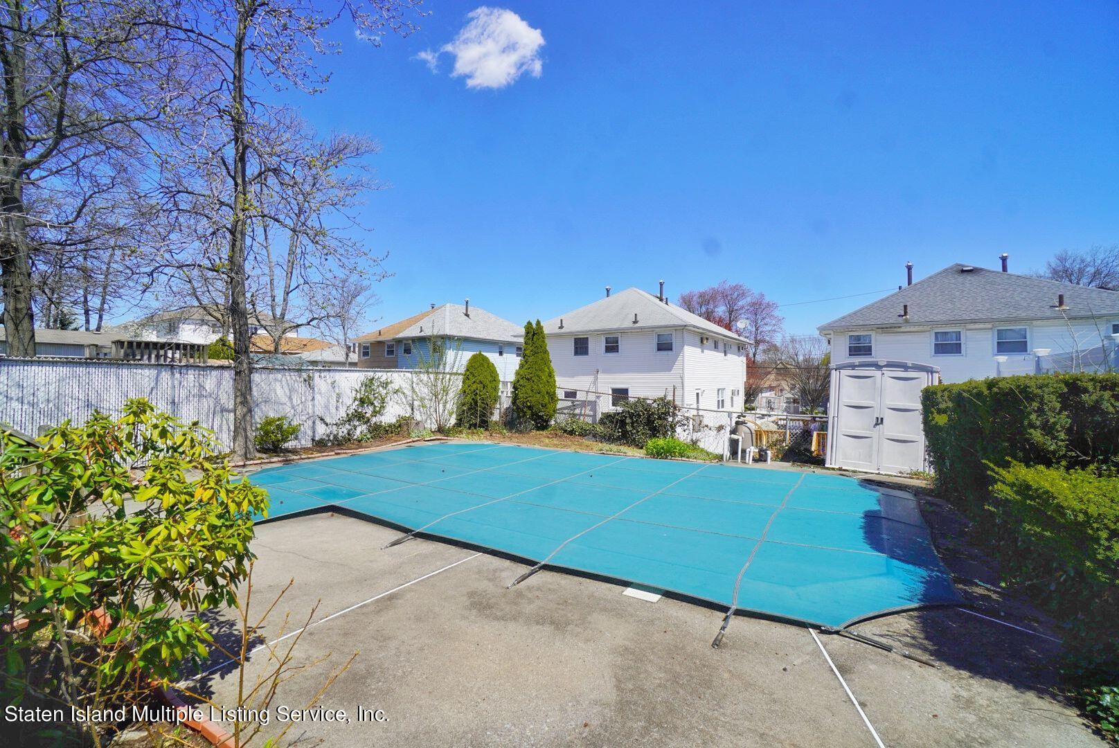 219 Beach Road Staten Island, NY 10312 - Photo 32 of 33 4