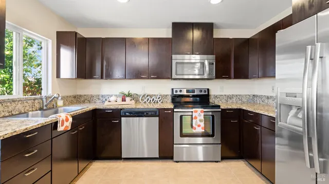 $565,000 | 116 Birchwood Court, Suisun City, CA 94585