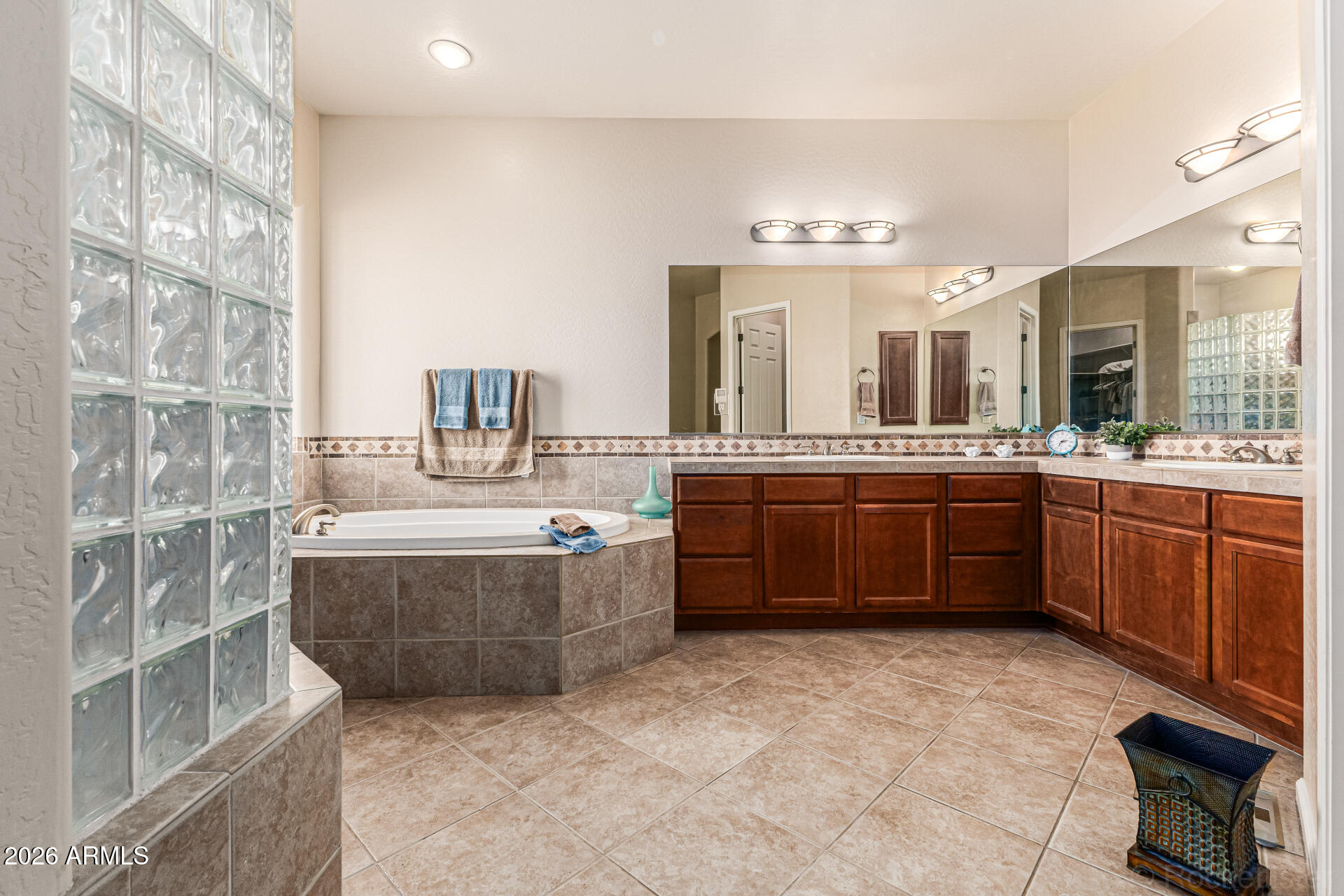18334 West Piedmont Road Goodyear, AZ 85338 - Photo 17 of 54