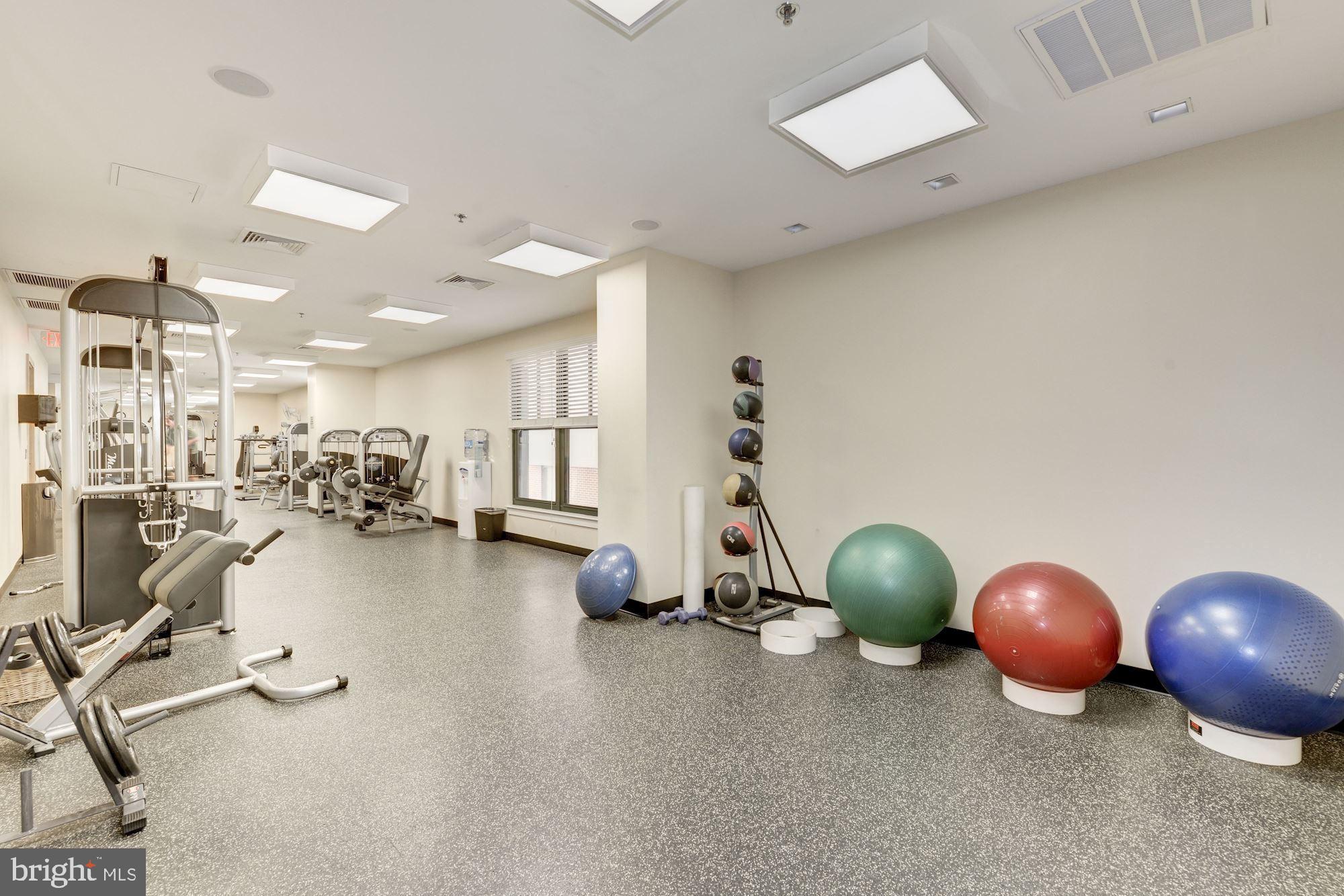 910 M Street Northwest, Unit 206 Washington, DC 20001 - Photo 16 of 49