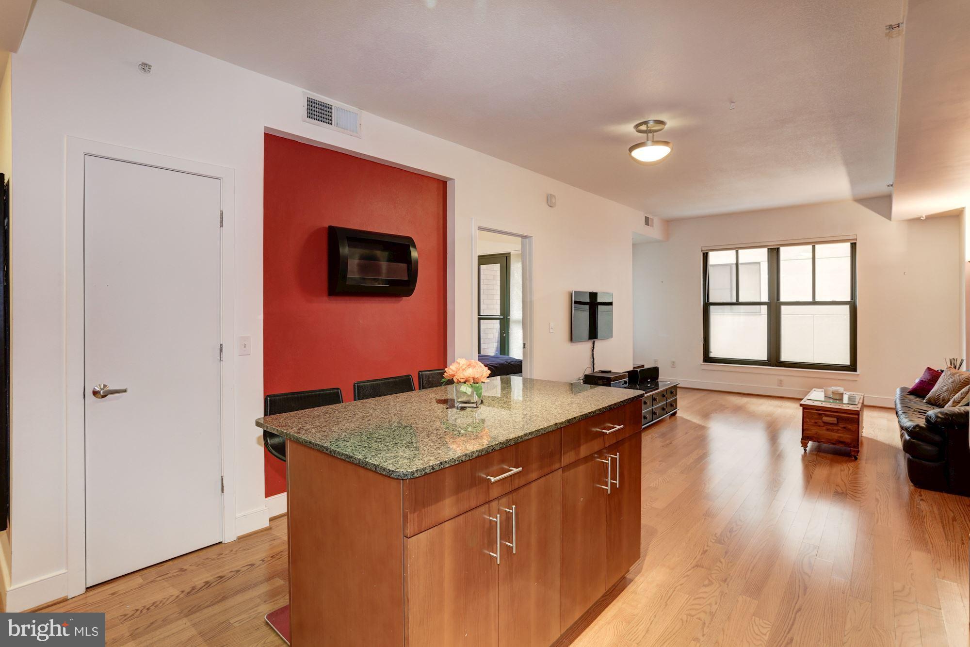 910 M Street Northwest, Unit 206 Washington, DC 20001 - Photo 27 of 49