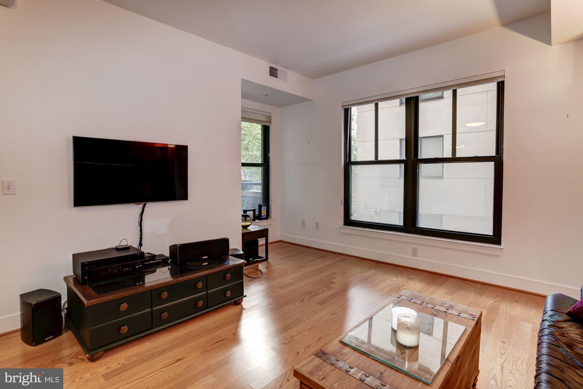 910 M Street Northwest, Unit 206 Washington, DC 20001 - Photo 29 of 49