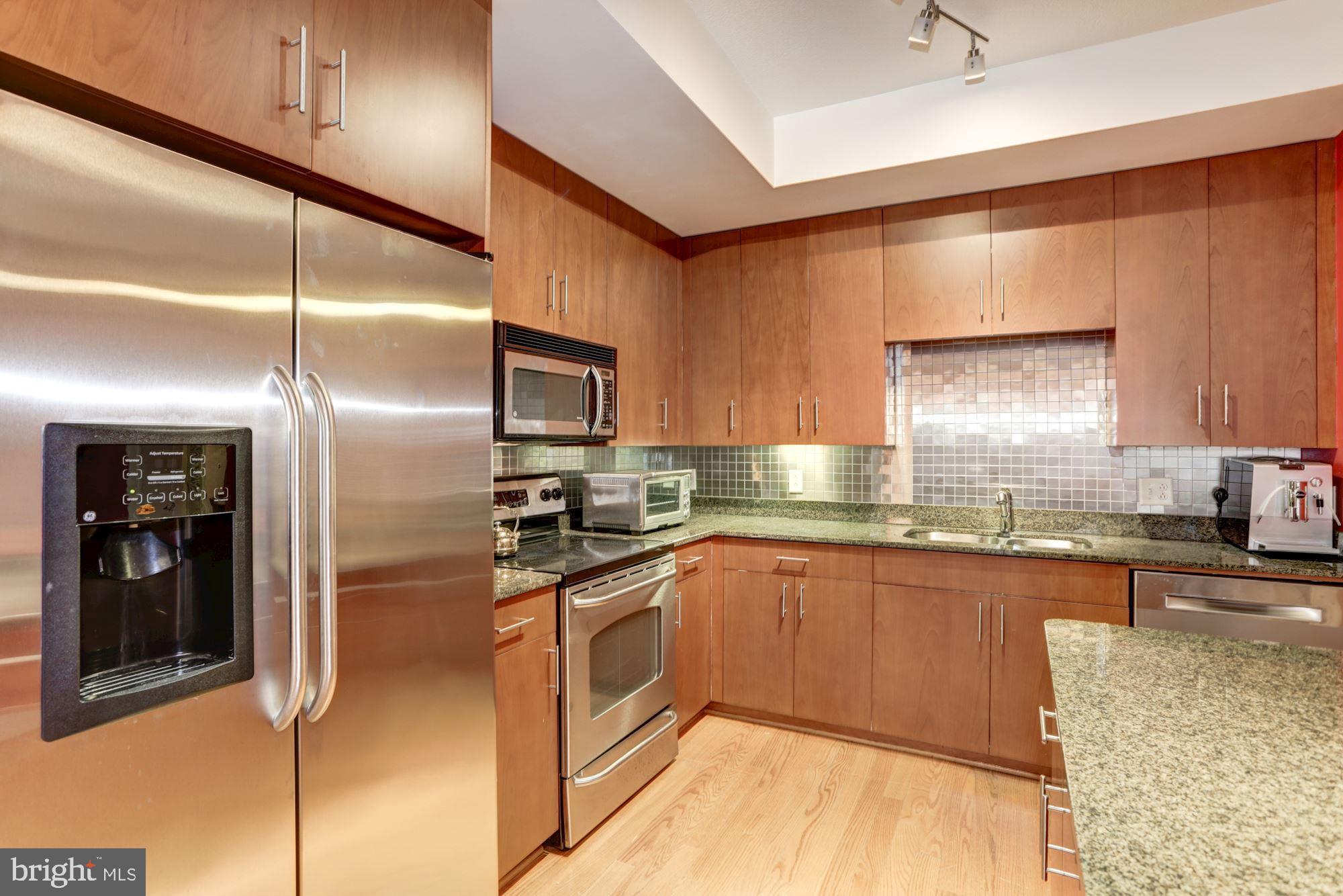 910 M Street Northwest, Unit 206 Washington, DC 20001 - Photo 5 of 49