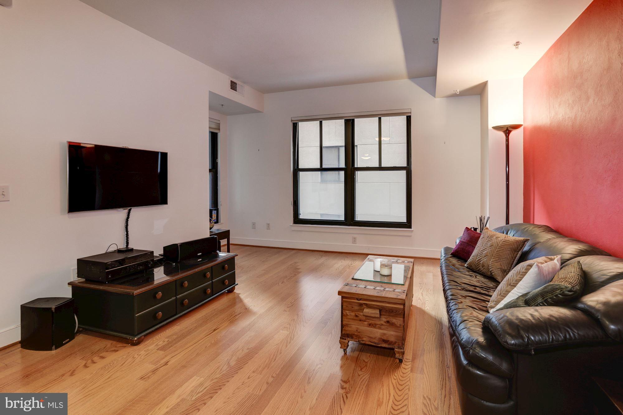 910 M Street Northwest, Unit 206 Washington, DC 20001 - Photo 6 of 49