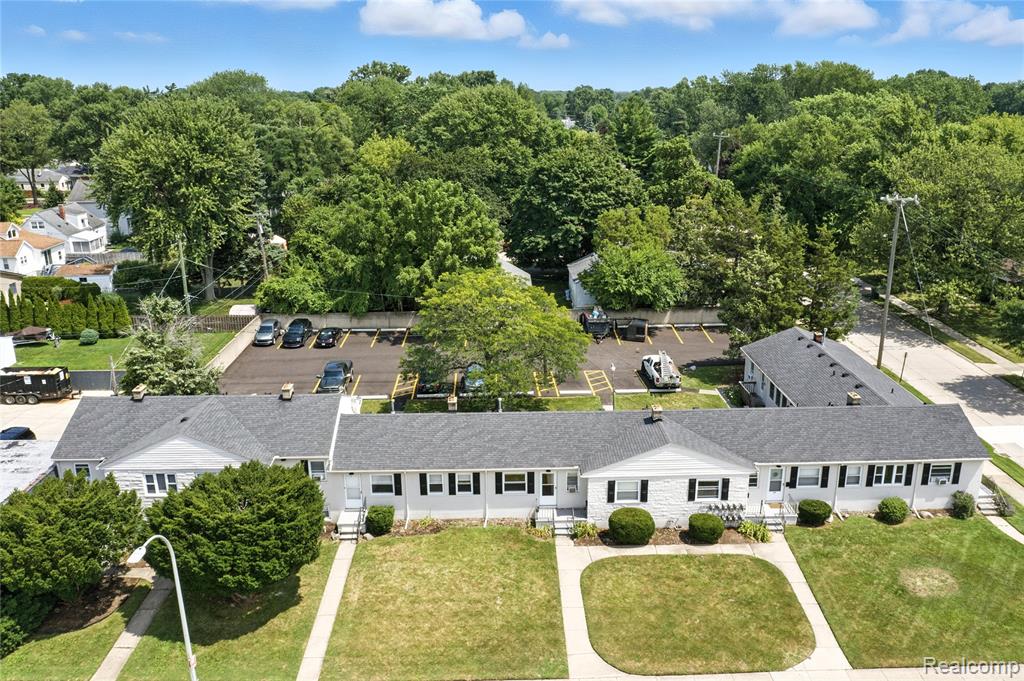 505 South Main Street Clawson, MI 48017 - Photo 1 of 24