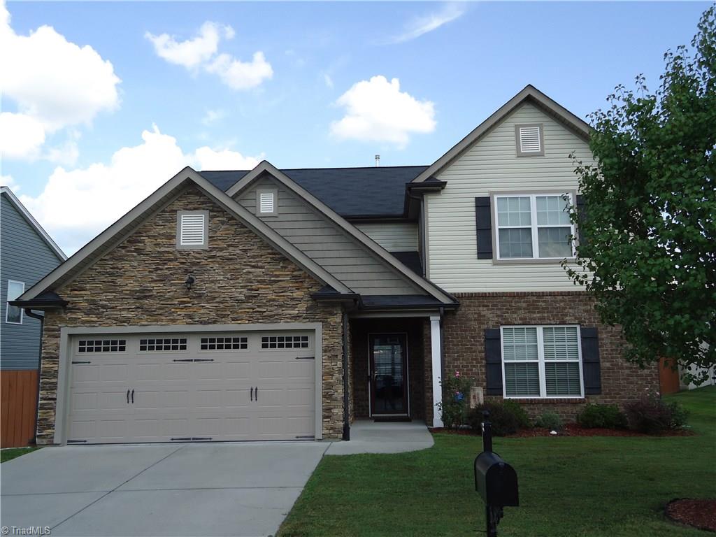 4573 Silo Ridge Clemmons, NC 27012 - Photo 4 of 27 Combination Rock/Brick Front