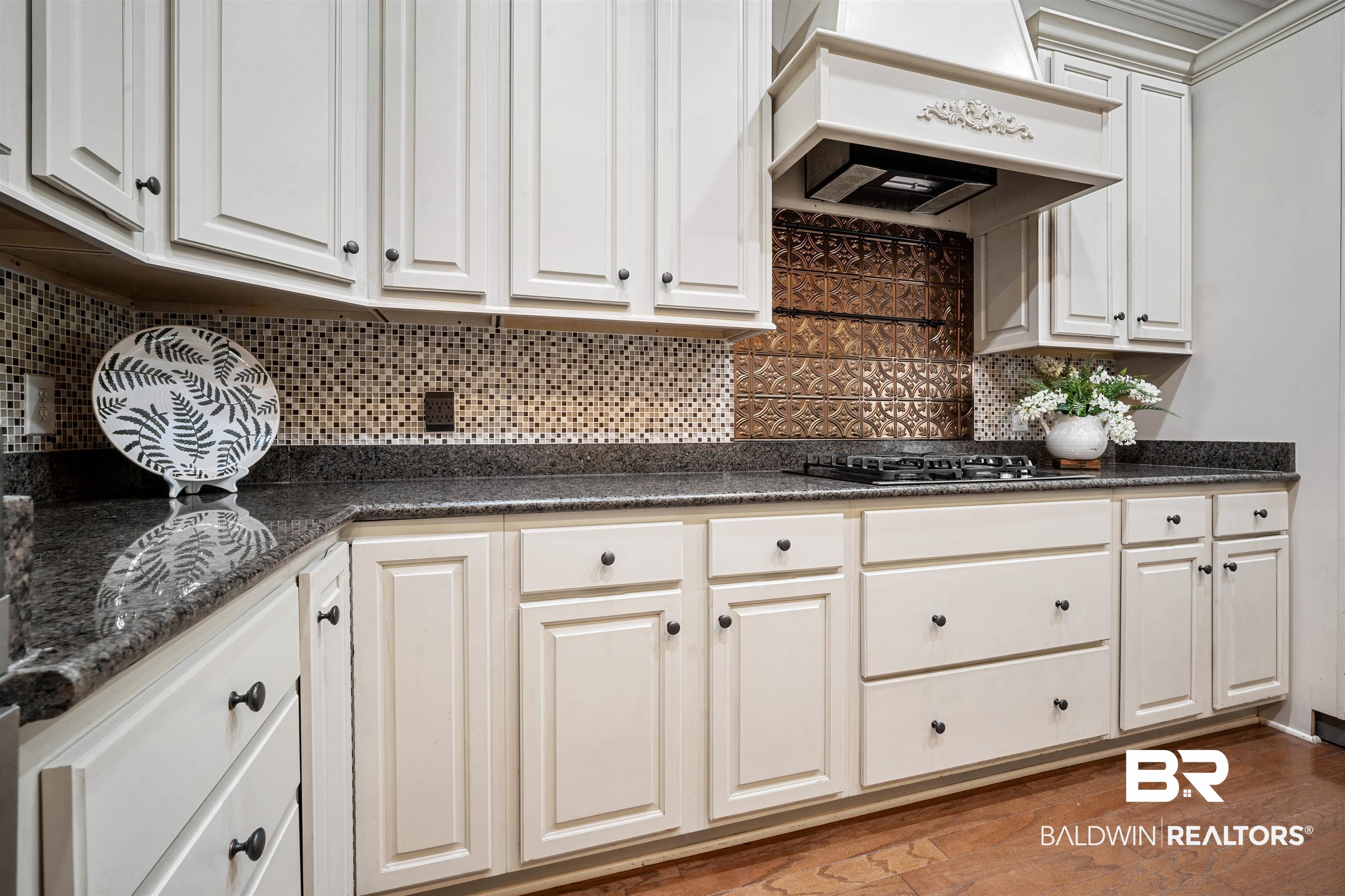 2807 Grant Street Mobile, AL 36606 - Photo 7 of 32