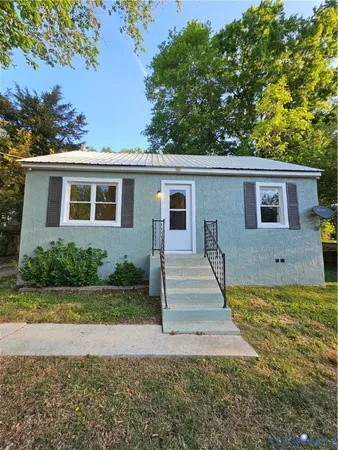 $199,950 | 2702 Milhorn Street, Colonial Heights, VA 23834