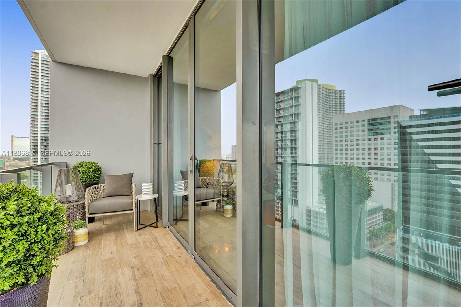 88 Southwest 7th Street, Unit 1408 Miami, FL 33130 - Photo 15 of 16