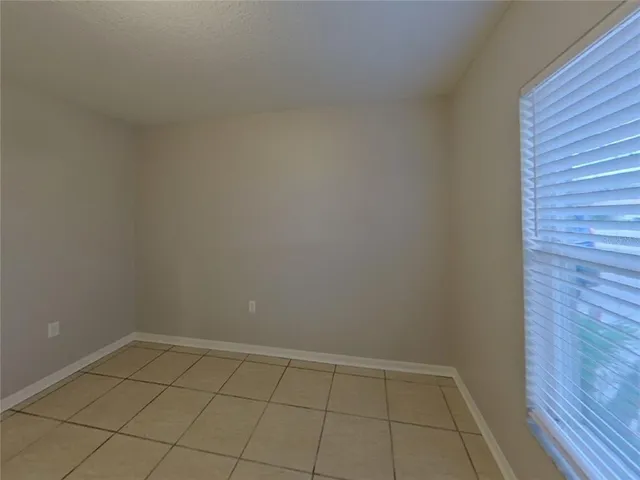 $2,239 | Undisclosed Address, Palmetto, FL 34221