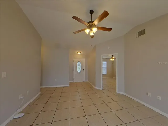 $2,239 | Undisclosed Address, Palmetto, FL 34221